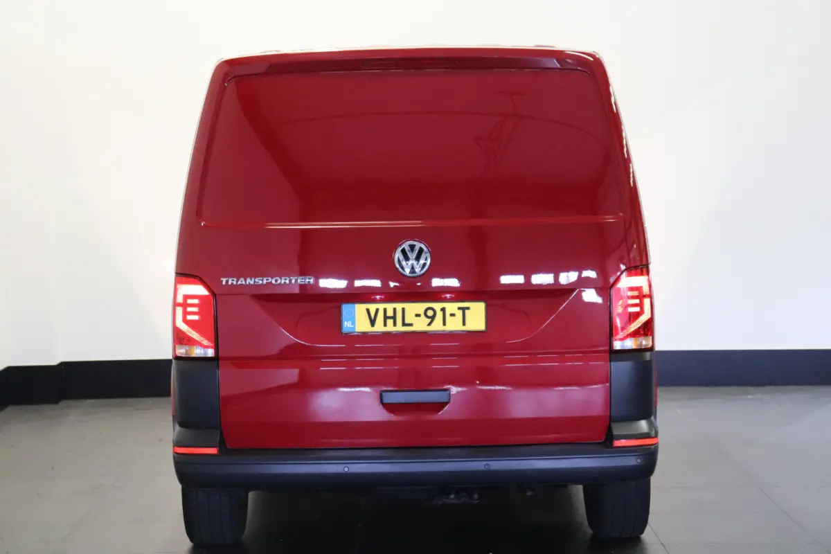 2.0 TDI 150PK Automaat EURO 6 - Airco - Cruise - PDC - € 13.950,- Excl.