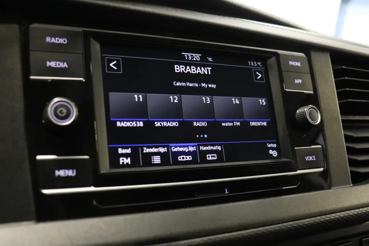 2.0 TDI 150PK Automaat EURO 6 - Airco - Cruise - PDC - € 13.950,- Excl.