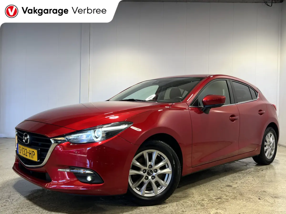 2.0 SkyActiv-G 120 SkyLease+ | LM Velgen 16" | Voorstoelen Verwarmd | Stuur Verwarmd | Cruise Control | Airco |