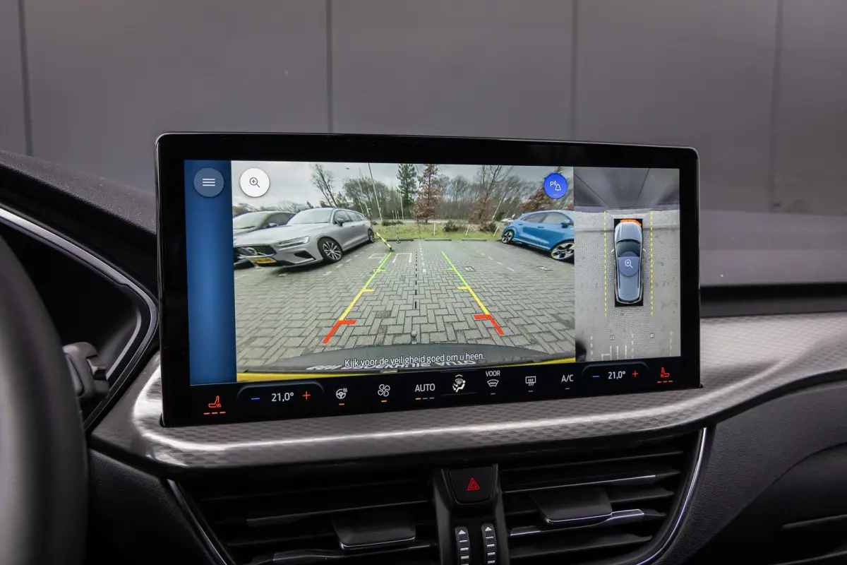 2.5 PHEV Titanium | Electrische trekhaak | 2100kg trekgewicht | Winter-pack | 360 camera | Adaptieve cruise | Dodehoek detectie | Led-verlichting | Keyless | Privacy-glass