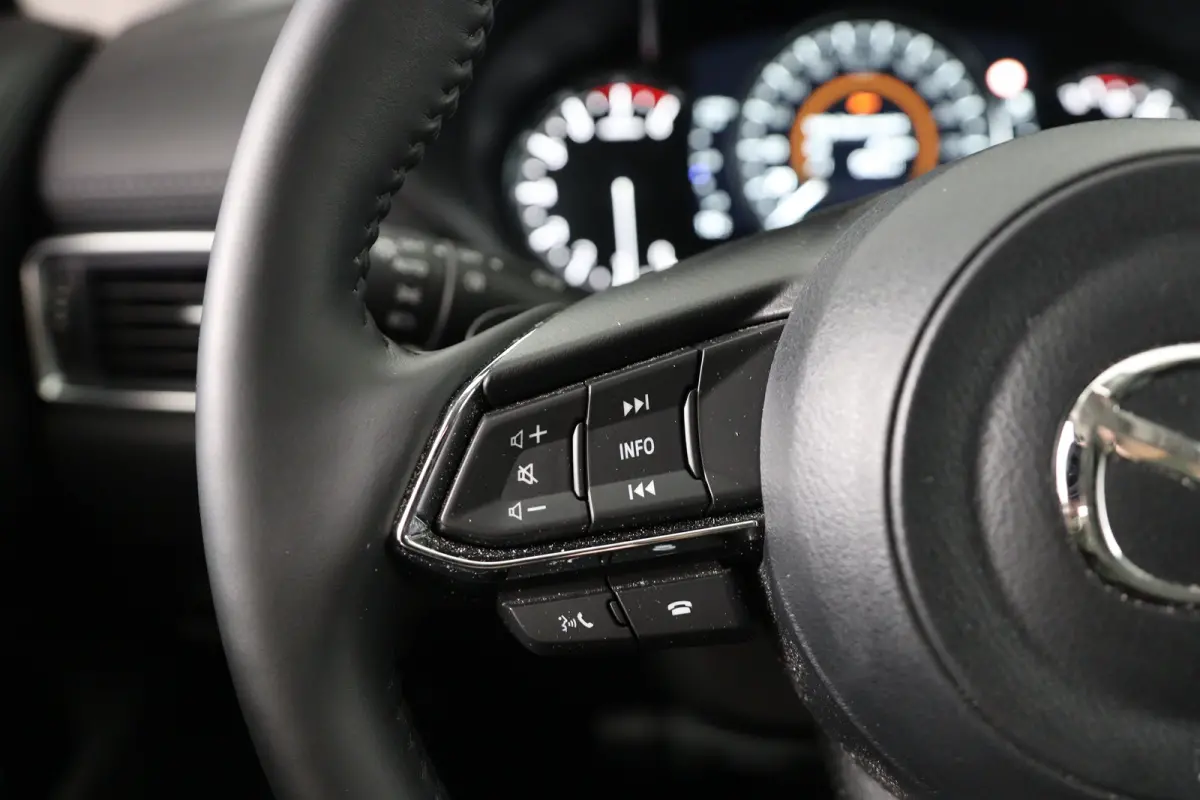 2.0 e-SkyActiv-G M Hybrid 165 Exclusive-Line | Dealer Onderhouden! | Trekhaak | BOSE | HUD | Stoel/Stuurverwarming | 360 Camera | Navigatie | Climate control | LEF | Cruise Adaptive