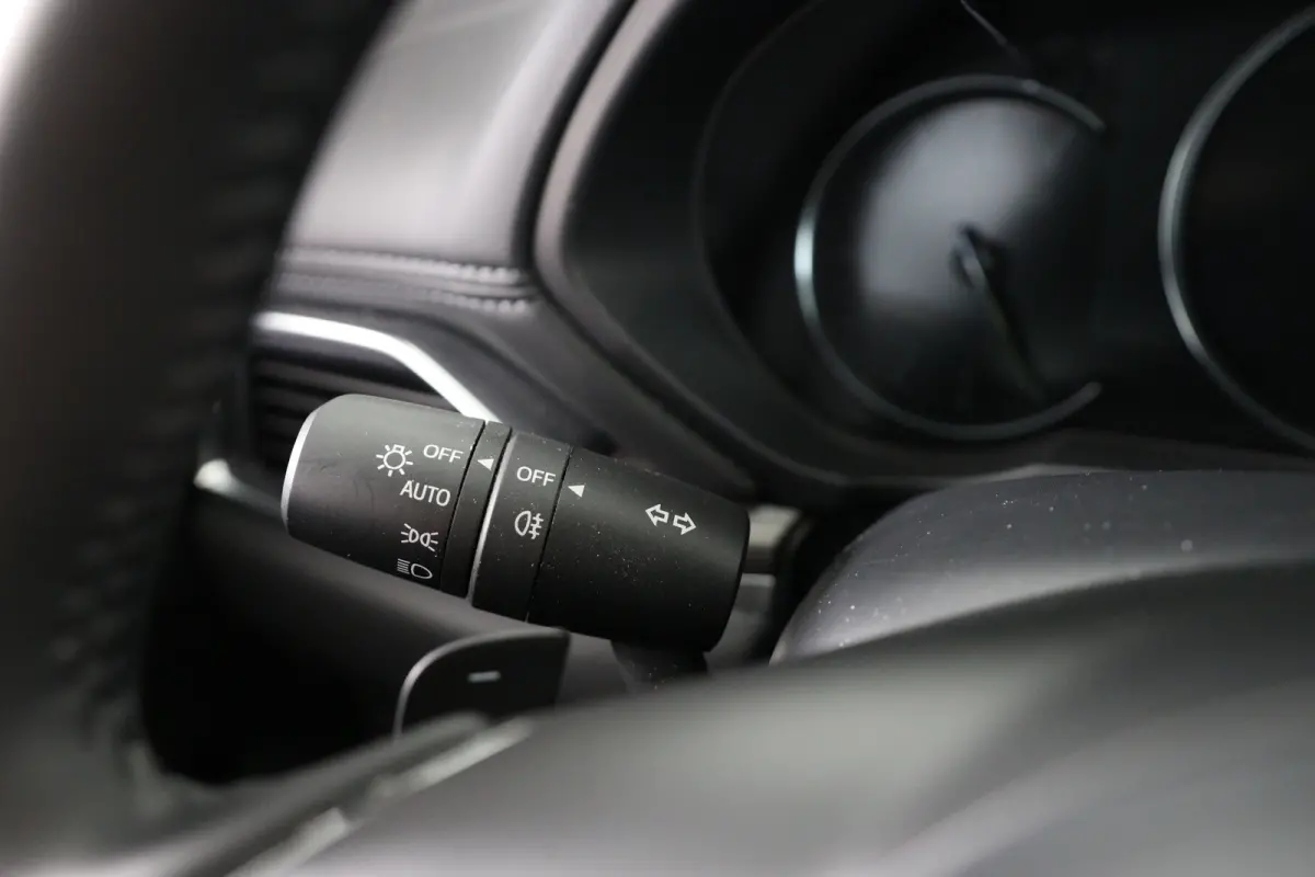 2.0 e-SkyActiv-G M Hybrid 165 Exclusive-Line | Dealer Onderhouden! | Trekhaak | BOSE | HUD | Stoel/Stuurverwarming | 360 Camera | Navigatie | Climate control | LEF | Cruise Adaptive