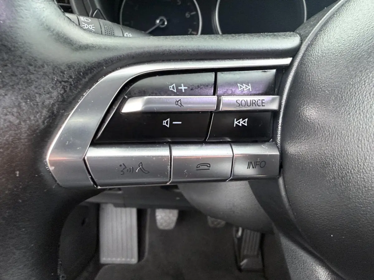 2.0 e-SkyActiv-G M Hybrid Comfort | Lederen Bekl. | Parkeercamera | Navigatie |