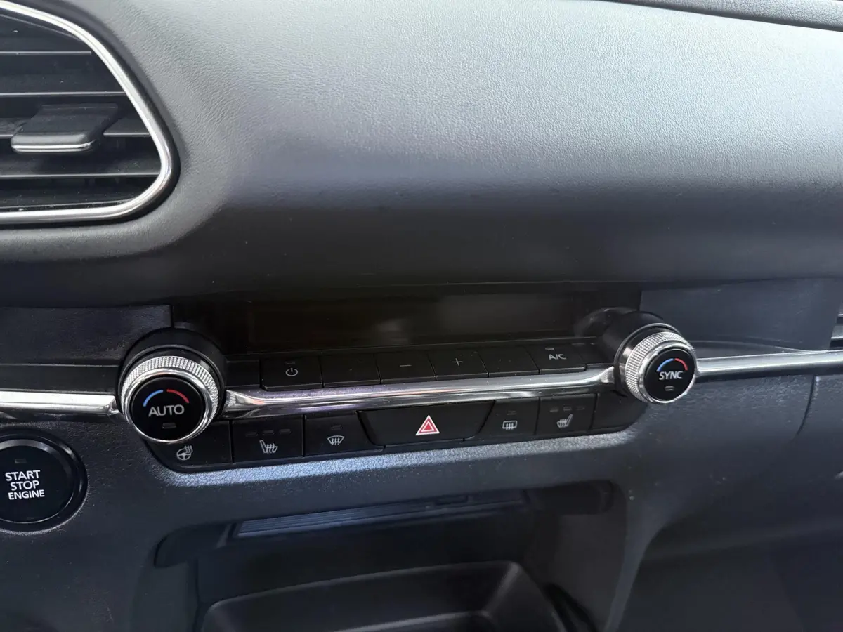 2.0 e-SkyActiv-G M Hybrid Comfort | Lederen Bekl. | Parkeercamera | Navigatie |