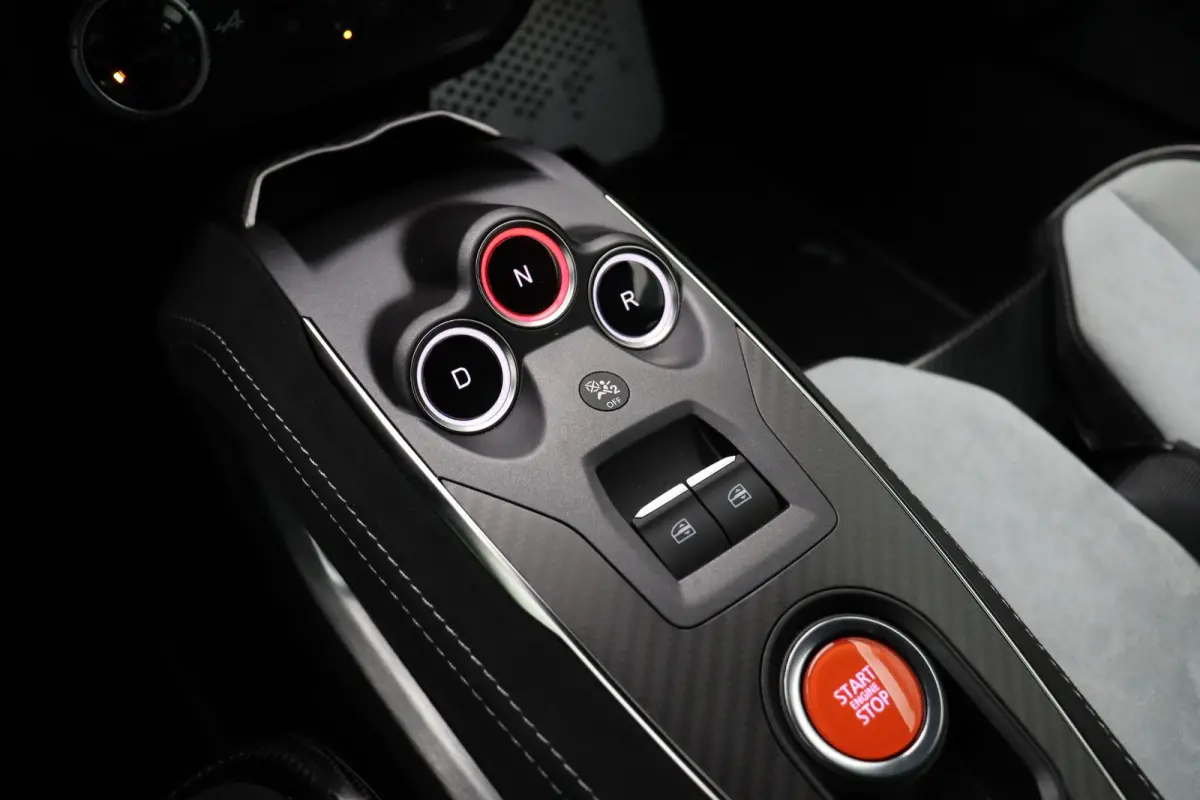 300pk Turbo R Turini | Akrapovic | Herritage | Sabelt® Track racezetels |