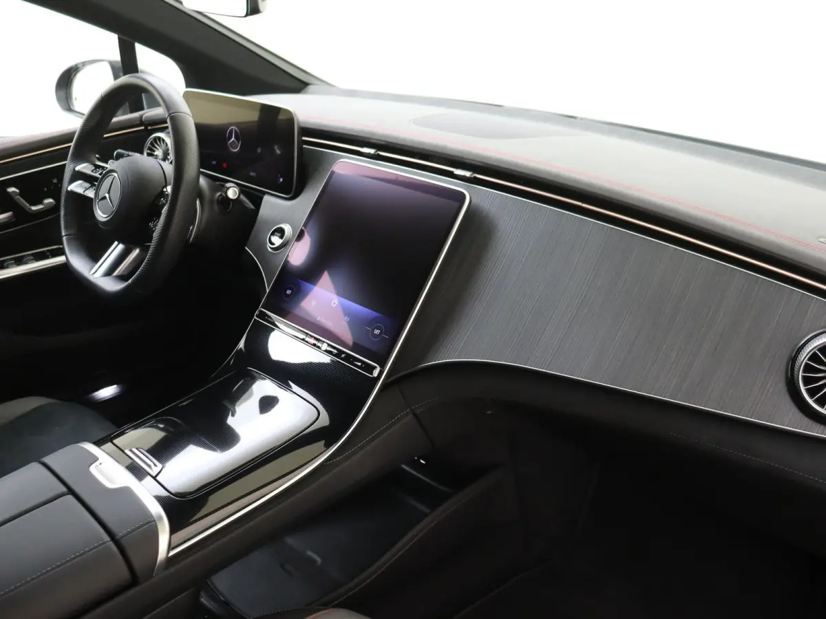 300 Sport Edition 89 kWh / Memory-Stoelen / Achteruitrijcamera /