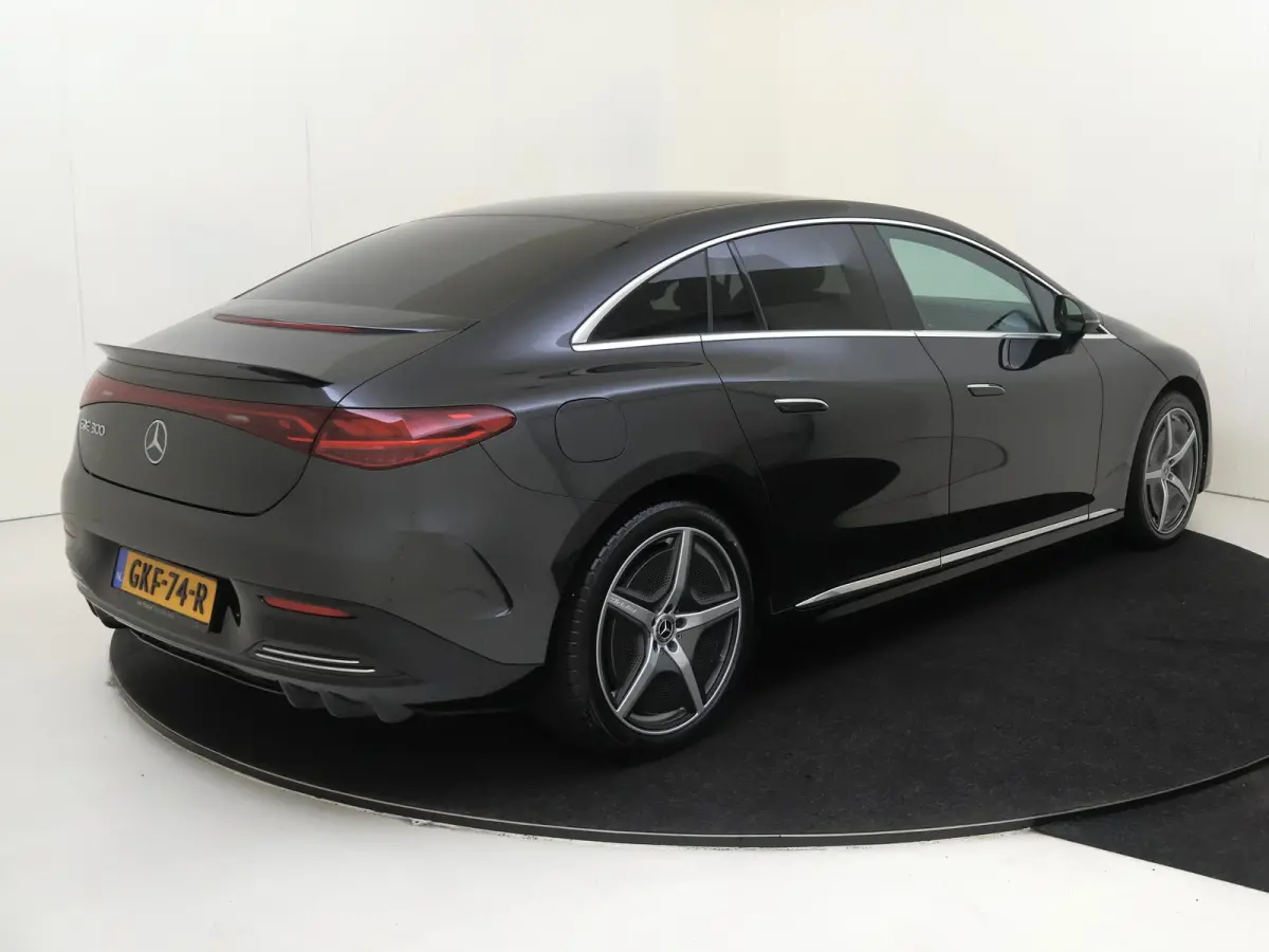 300 Sport Edition 89 kWh / Memory-Stoelen / Achteruitrijcamera /