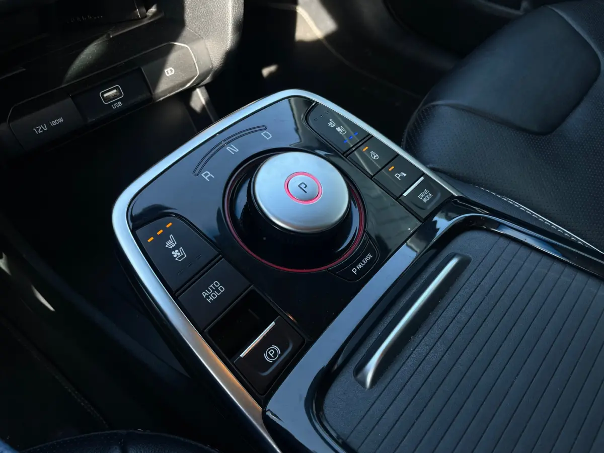 ExecutiveLine 64 kWh WARMTEPOMP SOH100% FASE 3|STOEL+STUURVRM|BLINDSPOT|MEMORY SEAT|ADAPT CRUISE|LANE ASSIST|JBL AUDIO