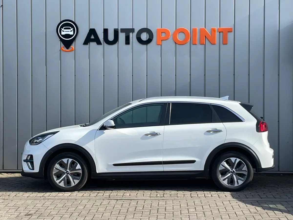 ExecutiveLine 64 kWh WARMTEPOMP SOH100% FASE 3|STOEL+STUURVRM|BLINDSPOT|MEMORY SEAT|ADAPT CRUISE|LANE ASSIST|JBL AUDIO