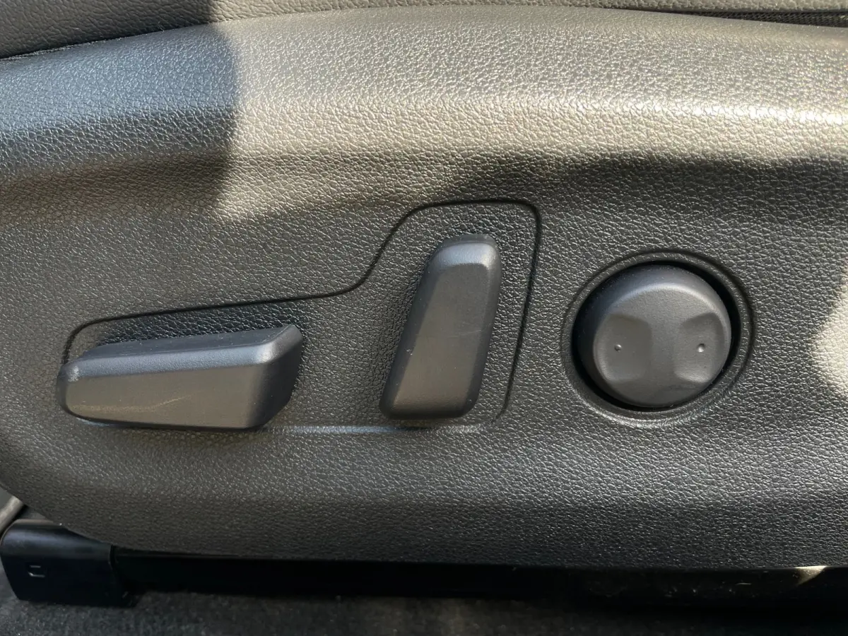 ExecutiveLine 64 kWh WARMTEPOMP SOH100% FASE 3|STOEL+STUURVRM|BLINDSPOT|MEMORY SEAT|ADAPT CRUISE|LANE ASSIST|JBL AUDIO