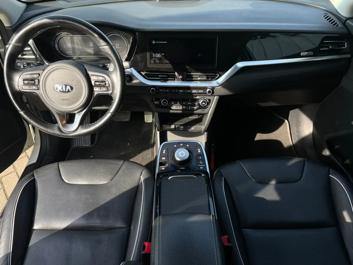 ExecutiveLine 64 kWh WARMTEPOMP SOH100% FASE 3|STOEL+STUURVRM|BLINDSPOT|MEMORY SEAT|ADAPT CRUISE|LANE ASSIST|JBL AUDIO