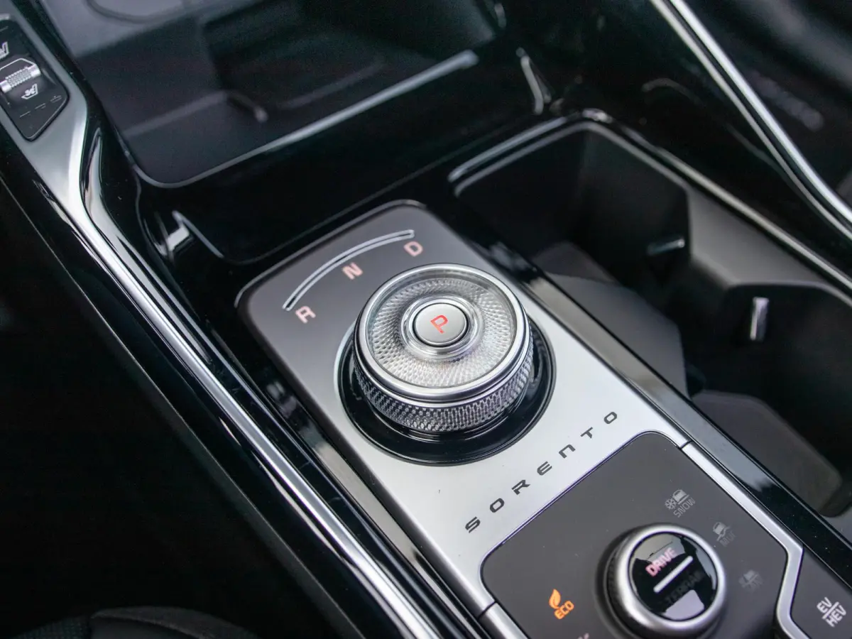 1.6 T-GDi Plug-in Hybrid 4WD ExecutiveLine 7p. l 360 camera l Nappa leder l Head up display l Stoelverwarming en Ventilatie l Bose Premium soundsystem l