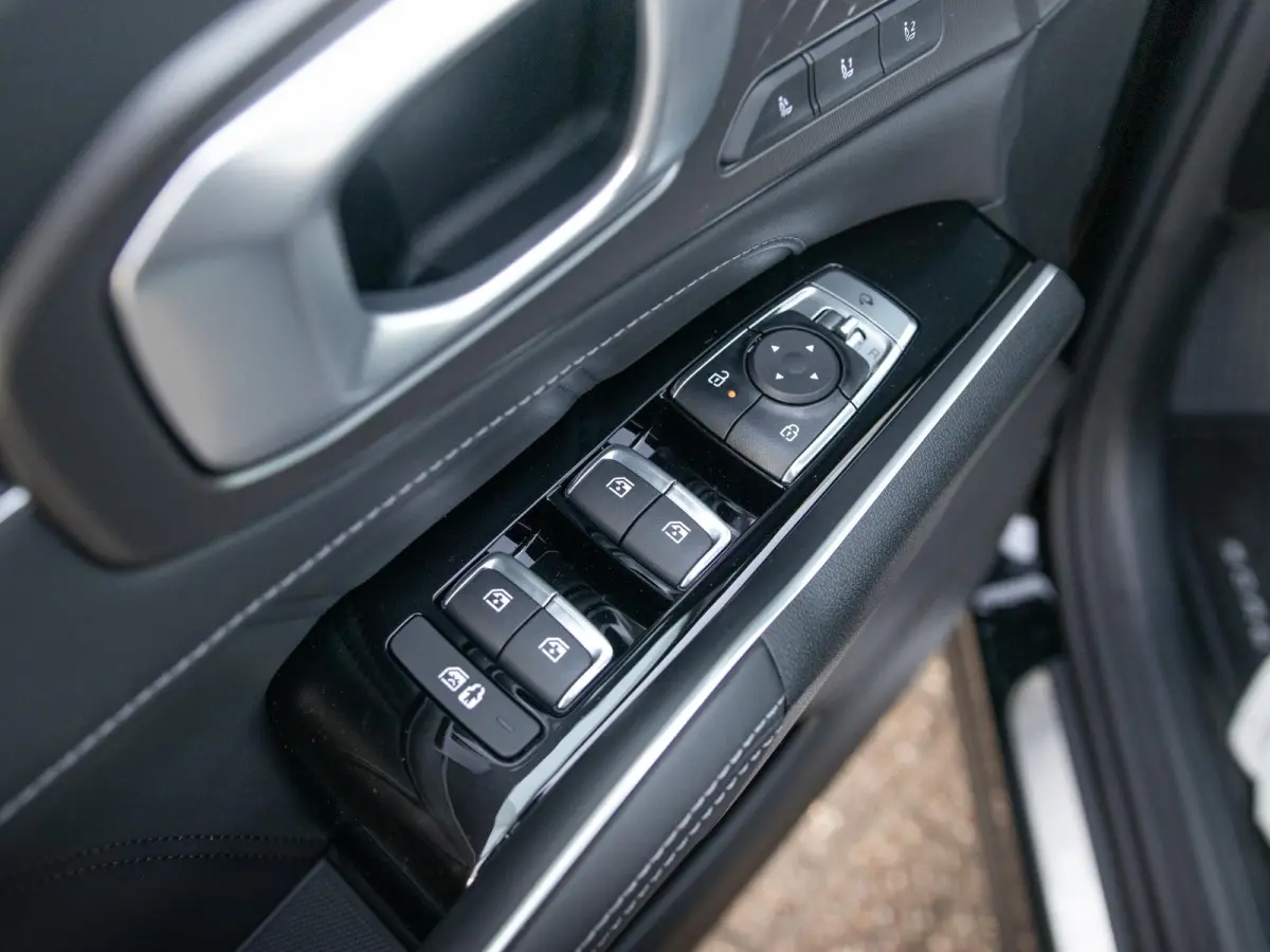1.6 T-GDi Plug-in Hybrid 4WD ExecutiveLine 7p. l 360 camera l Nappa leder l Head up display l Stoelverwarming en Ventilatie l Bose Premium soundsystem l