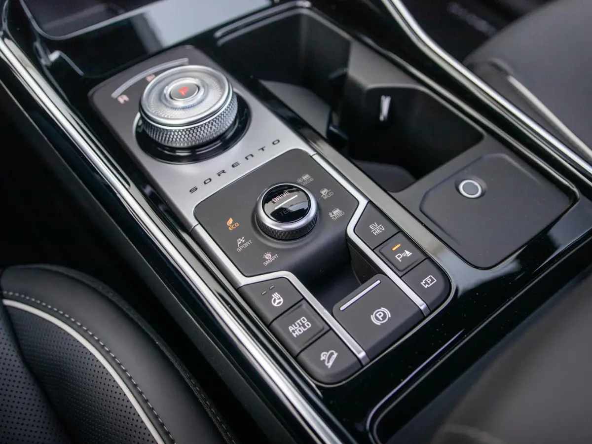1.6 T-GDi Plug-in Hybrid 4WD ExecutiveLine 7p. l 360 camera l Nappa leder l Head up display l Stoelverwarming en Ventilatie l Bose Premium soundsystem l