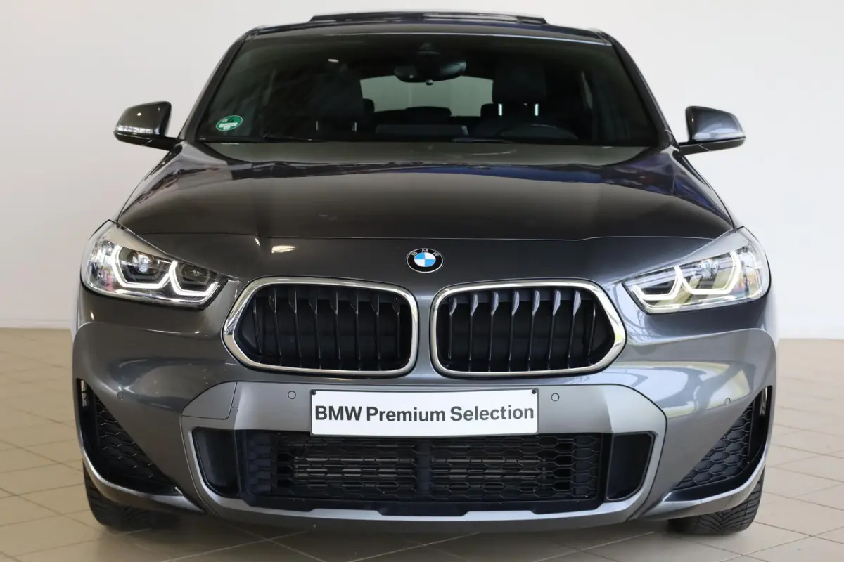 sDrive18i High Executive | M Sportpakket | Panoramadak | Driving Assitant | Comfort Access