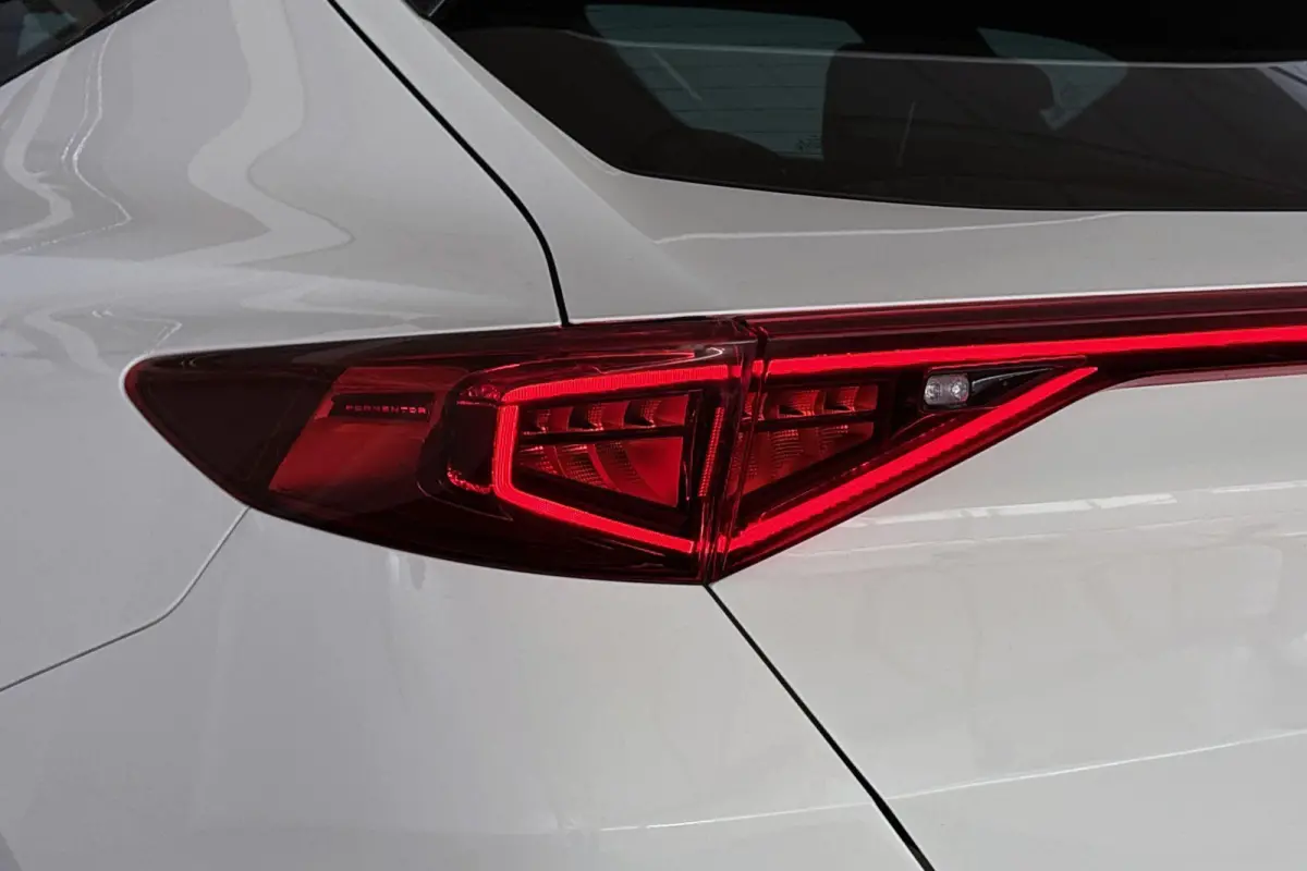 1.4 TSI e-Hybrid Panoramadak Achteruitrijcamera Apple CarPlay