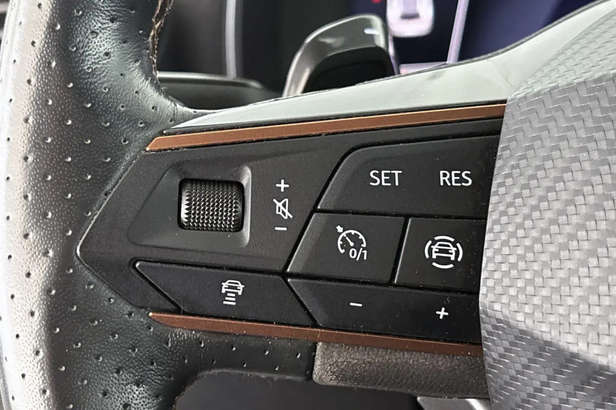 1.4 TSI e-Hybrid Panoramadak Achteruitrijcamera Apple CarPlay