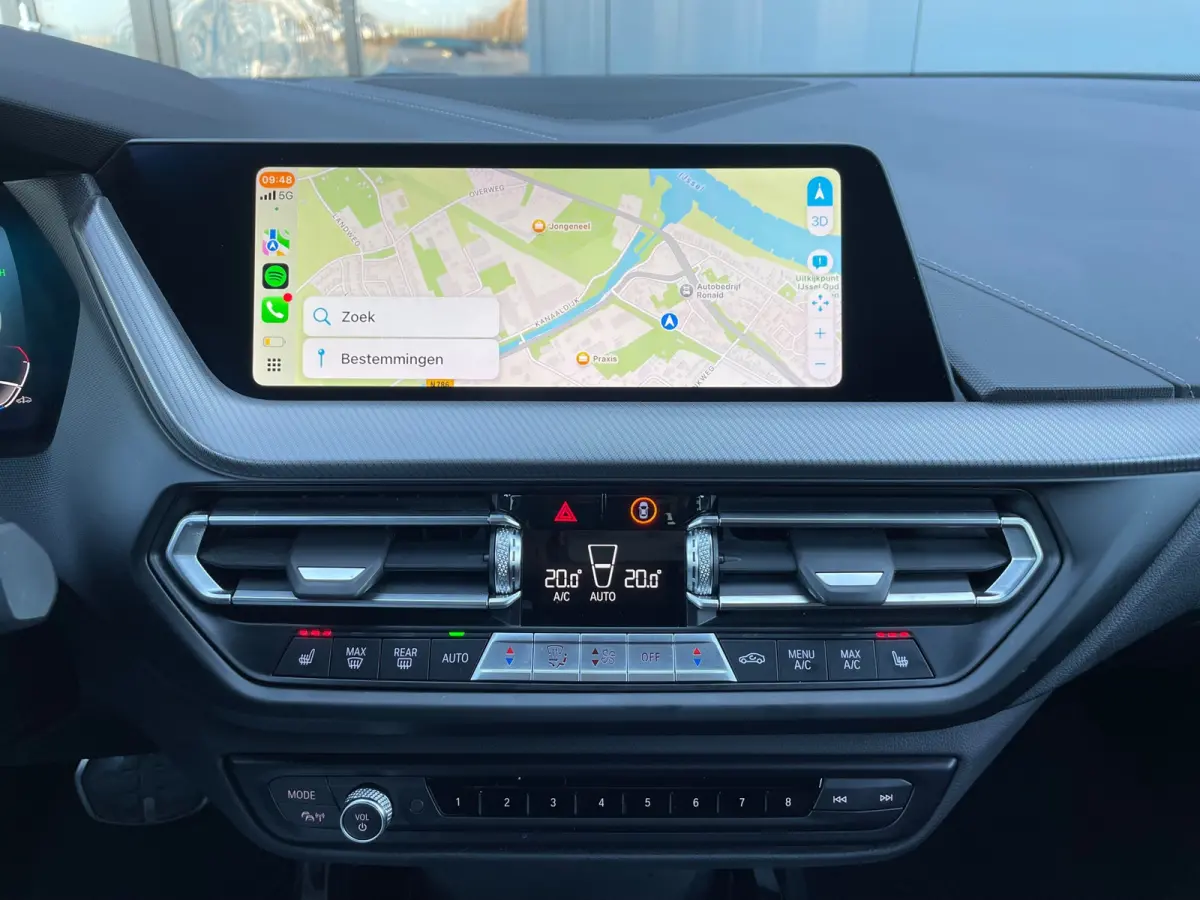 118i Business Edition Plus M-Sport/NL.Auto/Leder/Full Led/Climatronic/Camera/1Ste Eigenaar/Dealer Onderhouden