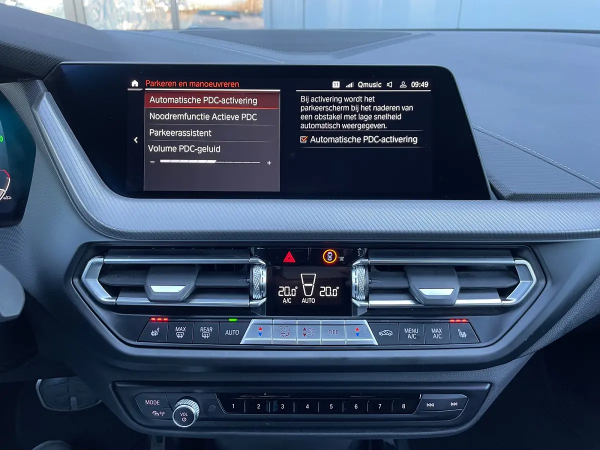 118i Business Edition Plus M-Sport/NL.Auto/Leder/Full Led/Climatronic/Camera/1Ste Eigenaar/Dealer Onderhouden