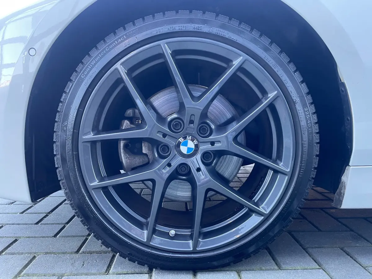 118i Business Edition Plus M-Sport/NL.Auto/Leder/Full Led/Climatronic/Camera/1Ste Eigenaar/Dealer Onderhouden