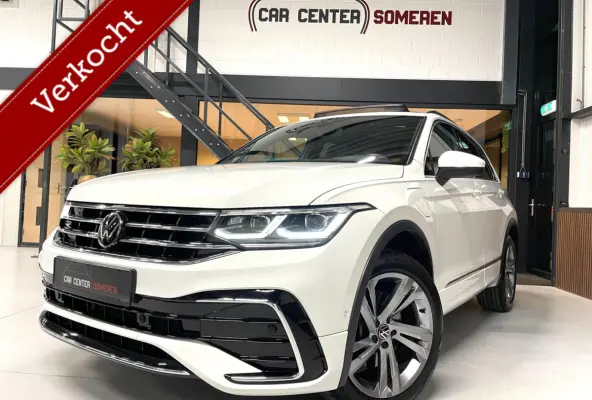 1.4 TSI eHybrid R-Line Business+/Cam/ Pano/ IQ LED/ Keyless