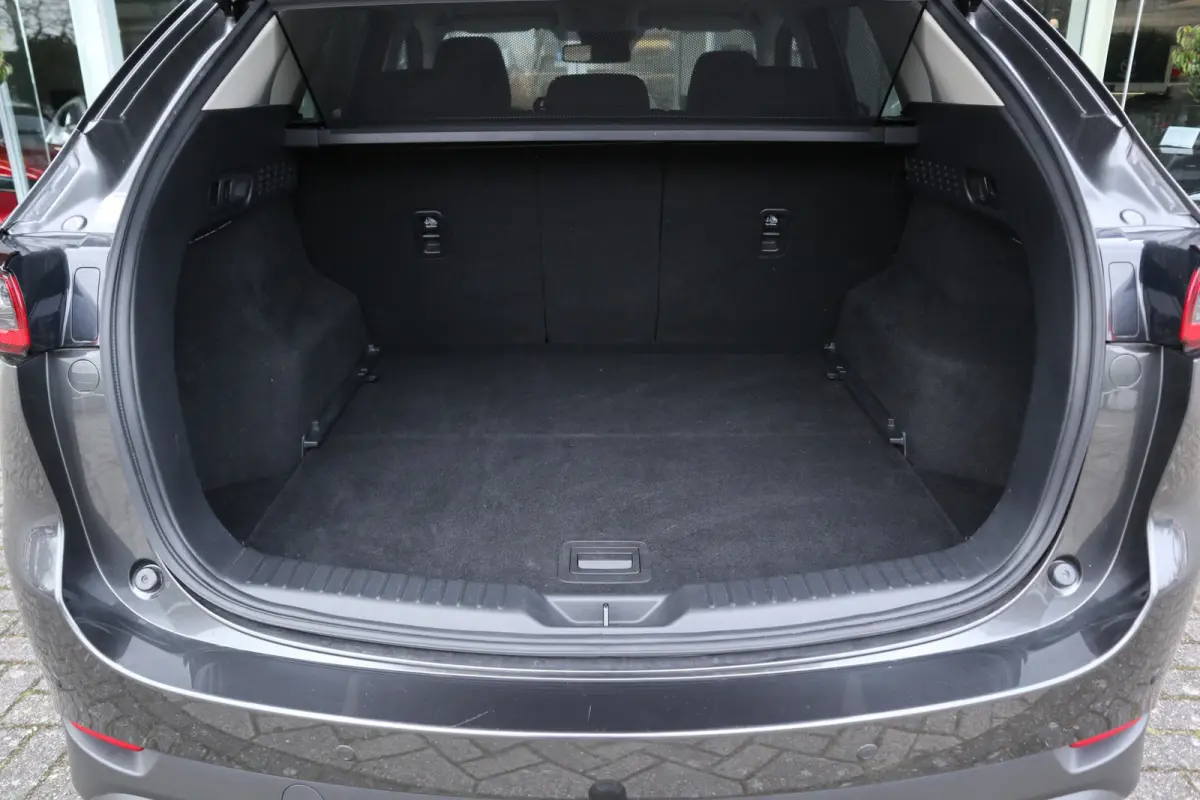 2.0 e-SkyActiv-G M Hybrid 165 Advantage Automaat / 360 Camera / Trekhaak / Navi / Clima / Cruise