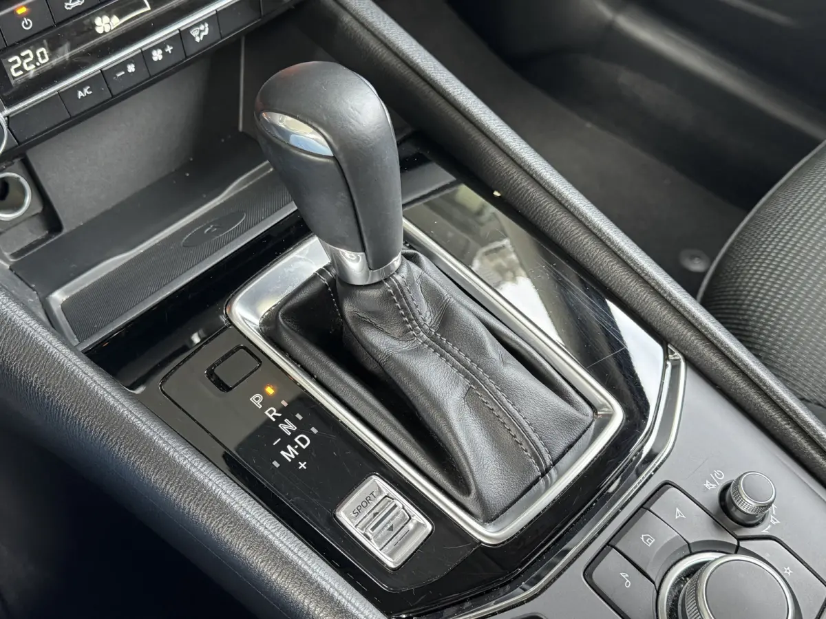 2.0 e-SkyActiv-G M Hybrid 165 Advantage Automaat / 360 Camera / Trekhaak / Navi / Clima / Cruise