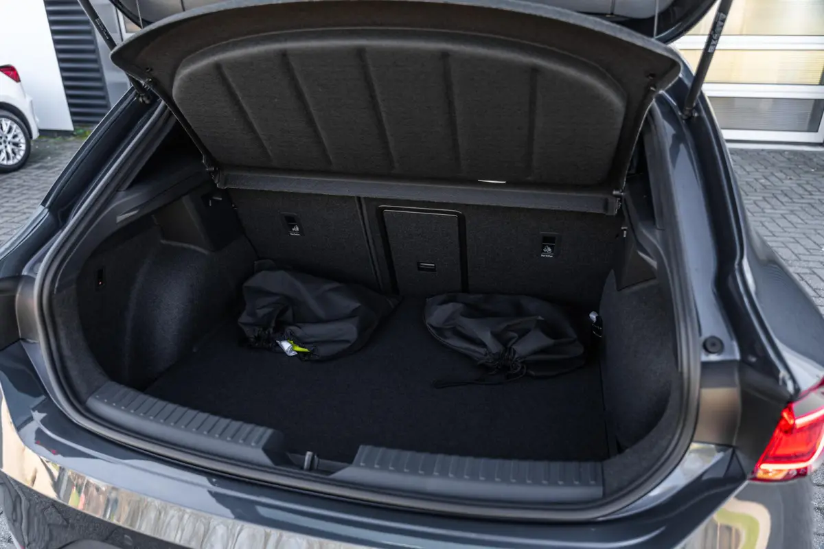 1.5 TSI e-Hybrid 204pk FR Business | Technology Pack | Trekhaak Wegklapbaar