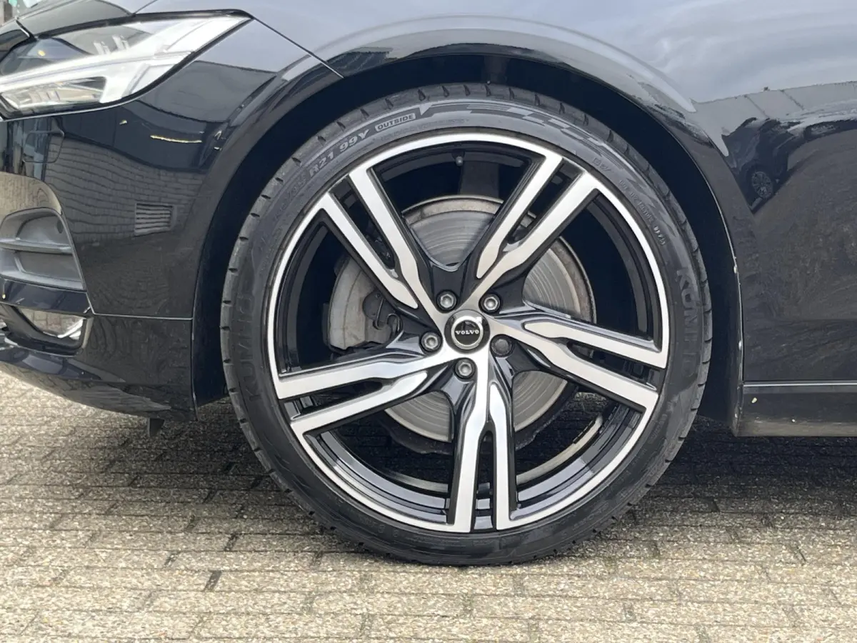 2.0 T4 Inscription | Navi/Camera/Adapt.Cruise/Clima/Afn.Trekhaak/Apple CarPlay-Android Auto