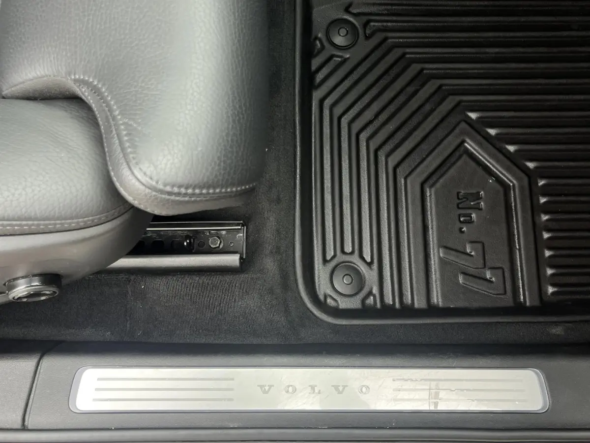 2.0 T4 Inscription | Navi/Camera/Adapt.Cruise/Clima/Afn.Trekhaak/Apple CarPlay-Android Auto
