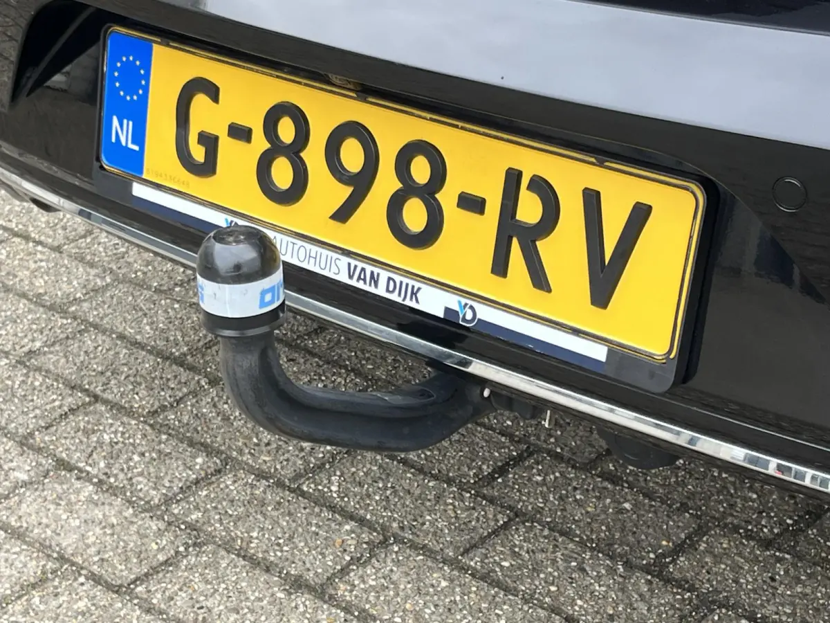 2.0 T4 Inscription | Navi/Camera/Adapt.Cruise/Clima/Afn.Trekhaak/Apple CarPlay-Android Auto