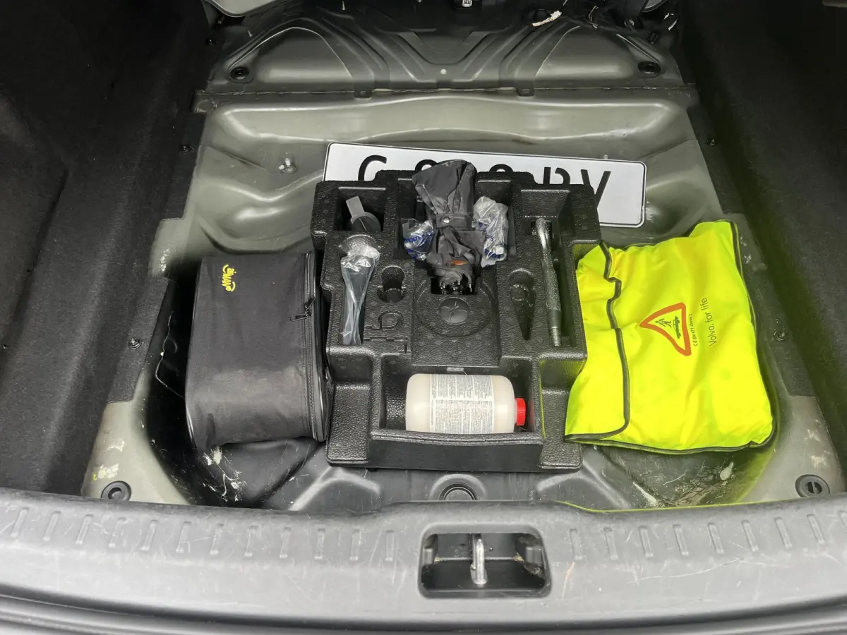 2.0 T4 Inscription | Navi/Camera/Adapt.Cruise/Clima/Afn.Trekhaak/Apple CarPlay-Android Auto