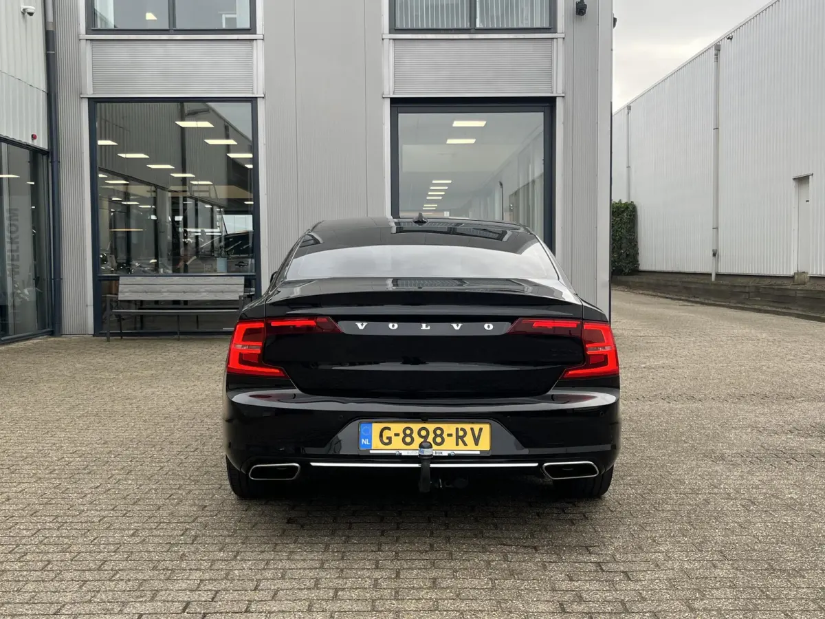 2.0 T4 Inscription | Navi/Camera/Adapt.Cruise/Clima/Afn.Trekhaak/Apple CarPlay-Android Auto