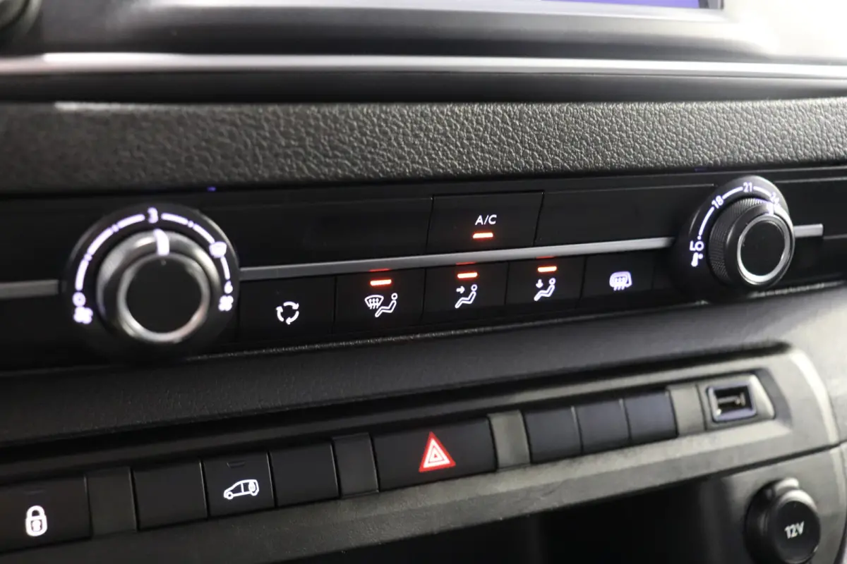 2.0 CDTI 177PK L3 Automaat EURO 6 - Airco - Navi - Cruise - €17.900,- Excl.