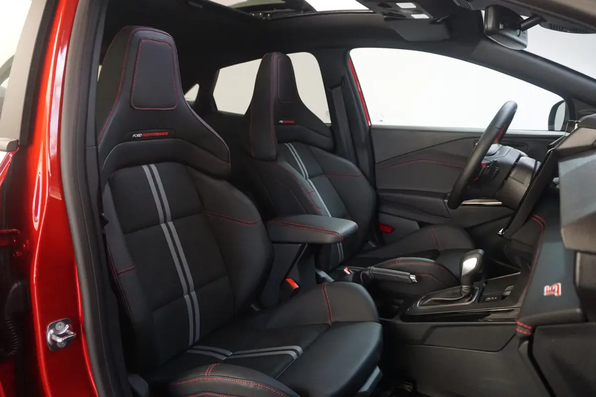 1.0 EcoBoost ST 170pk Automaat Demo-Deal | Pano Dak | Winter Pakket | Adaptive Cruise | BLIS | Elektrische Achterklep | Achteruitrijcamera | Apple Carplay/Android Auto|telefoonintegratie pre
