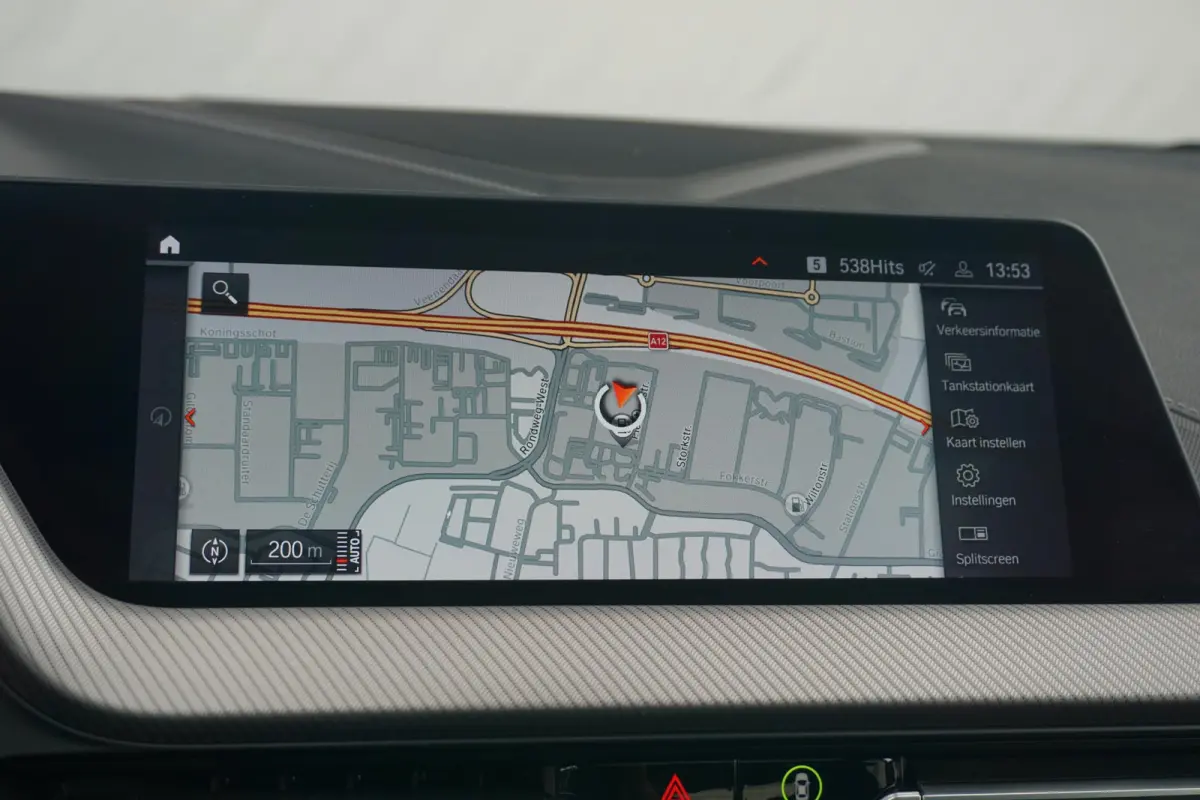 218i M Sport Pano Hifi