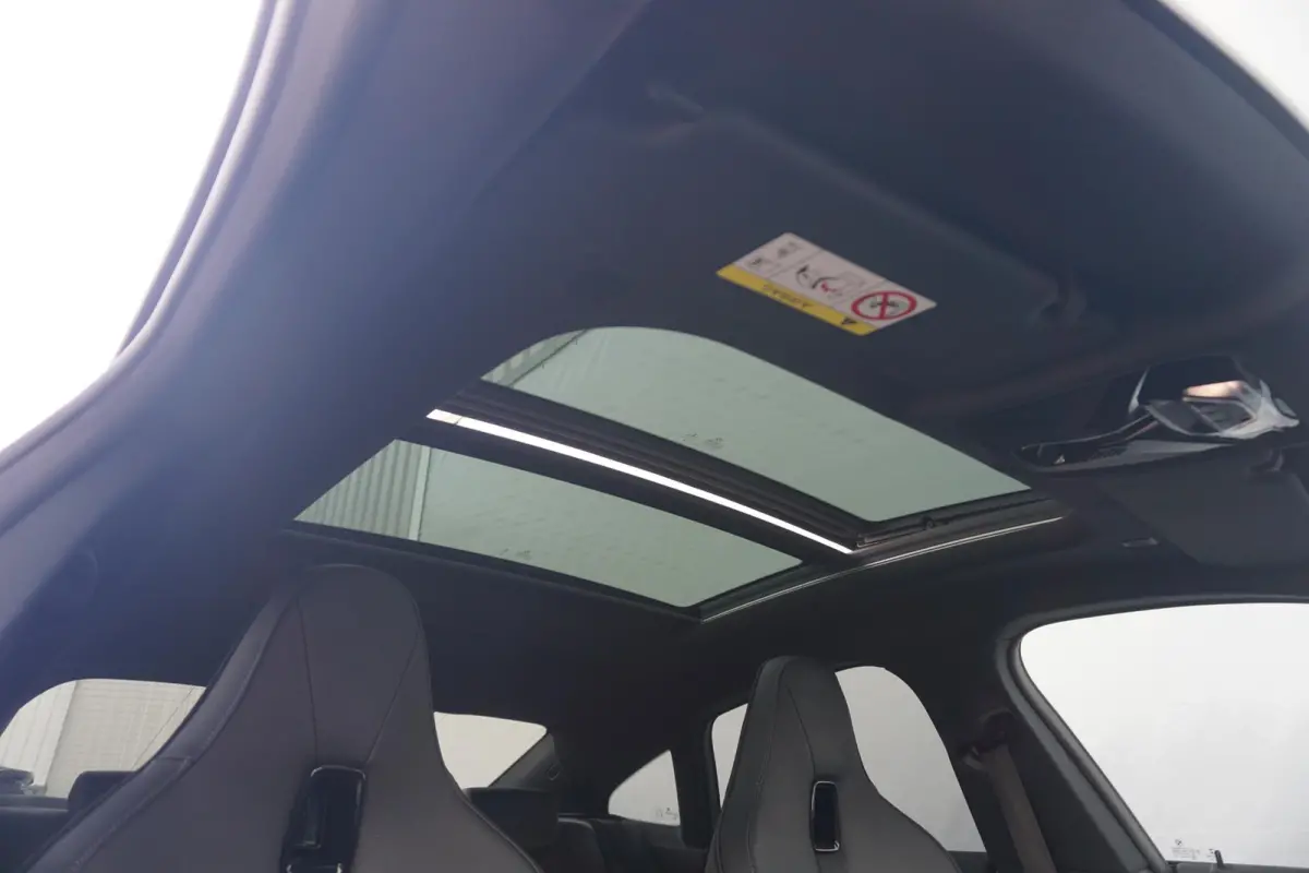 218i M Sport Pano Hifi