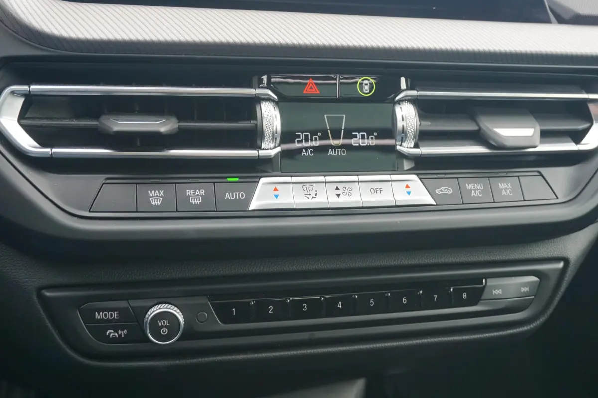 218i M Sport Pano Hifi