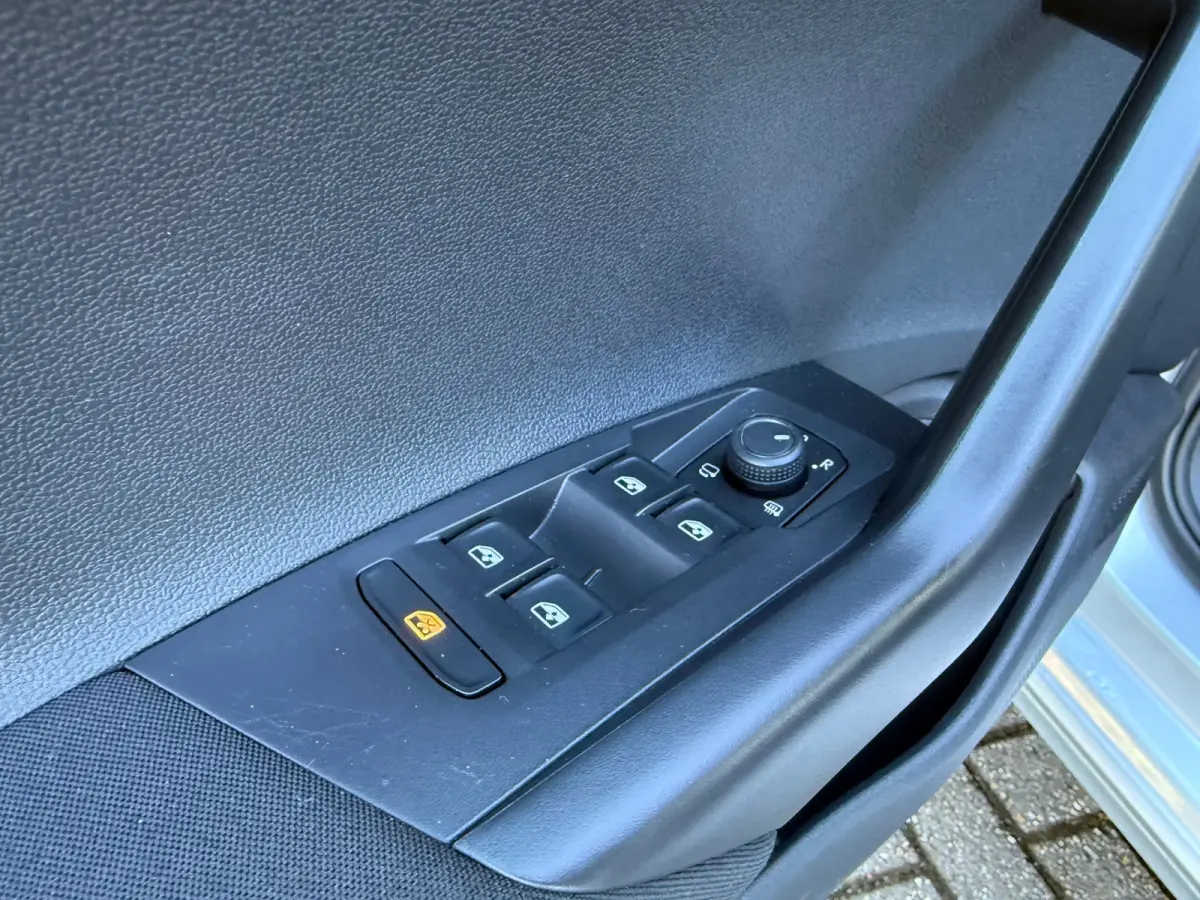 1.0 TSI Life - Virt.Cockpit - Airco - Media Apple/Android - Cruise