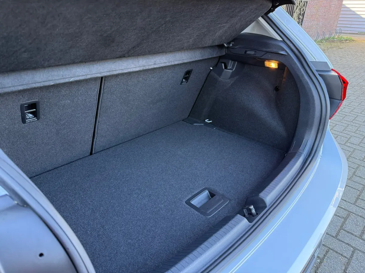 1.0 TSI Life - Virt.Cockpit - Airco - Media Apple/Android - Cruise