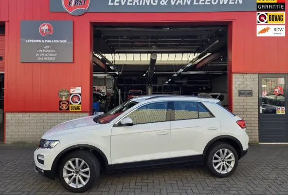 1.5 TSI Style Business Automaat/ Elektrische achterklep/ Stoel+Stuurverwarming/ Navigatie/ Rijklaarprijs!