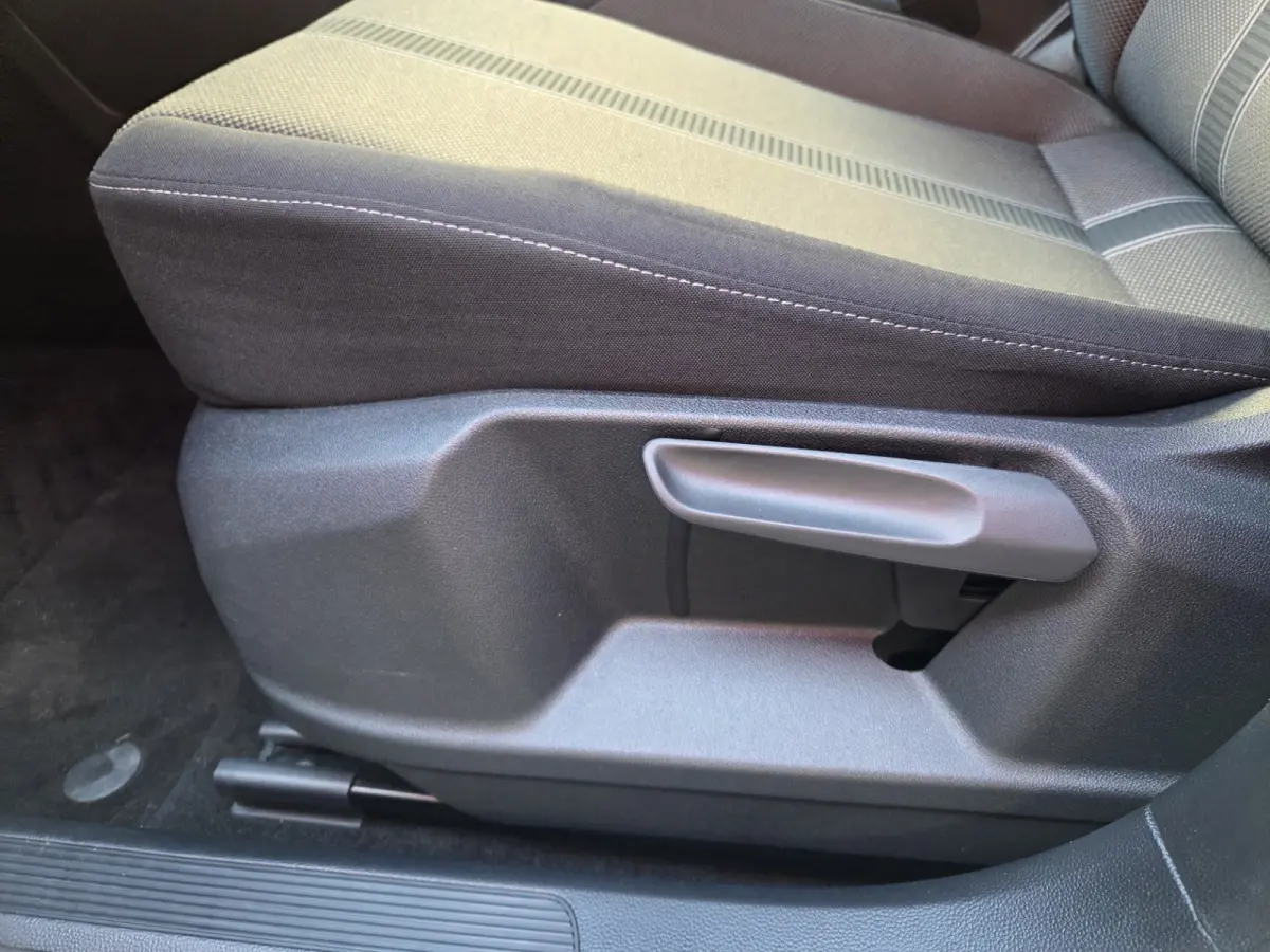 1.5 TSI Style Business Automaat/ Elektrische achterklep/ Stoel+Stuurverwarming/ Navigatie/ Rijklaarprijs!