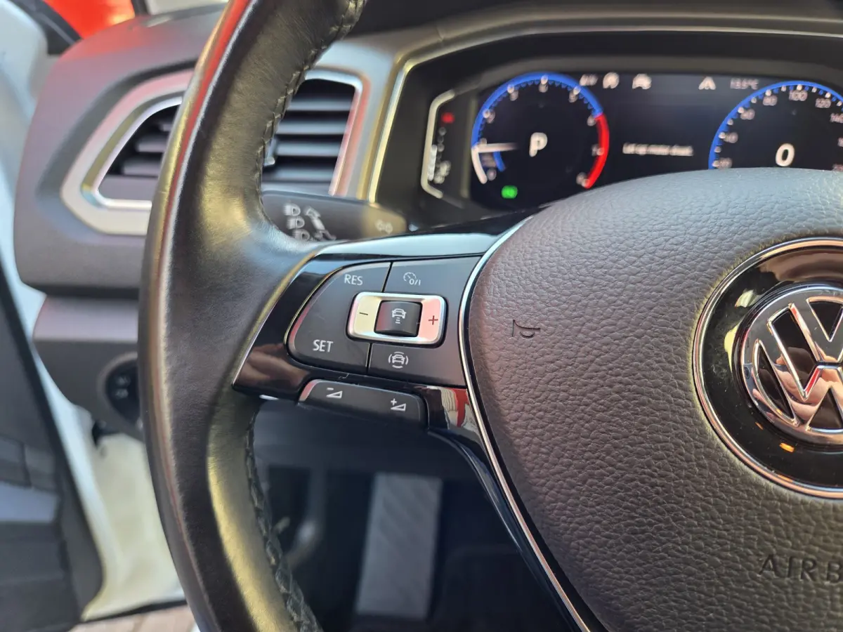 1.5 TSI Style Business Automaat/ Elektrische achterklep/ Stoel+Stuurverwarming/ Navigatie/ Rijklaarprijs!