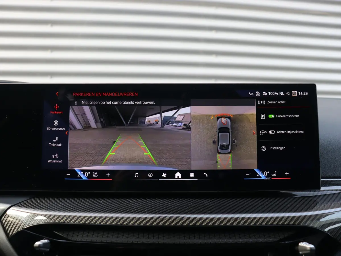 330e | M Sportpakket Pro | Panodak | Head-Up | Adaptive Cruise Control | Trekhaak | Harman Kardon | Elektr. Stoelen | Comfort Access | Driving Assistant | SOH 100% | 19'' LMV