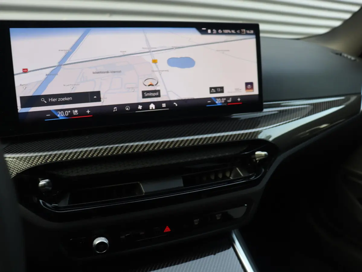 330e | M Sportpakket Pro | Panodak | Head-Up | Adaptive Cruise Control | Trekhaak | Harman Kardon | Elektr. Stoelen | Comfort Access | Driving Assistant | SOH 100% | 19'' LMV