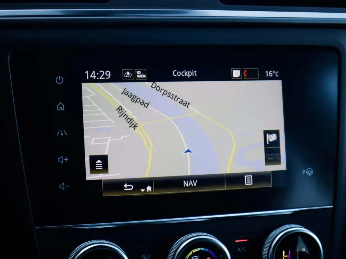 1.3 TCe Black Edition 2e-Eig. & Keurig-Onderh. BOVAG-Garantie. NL-Auto.
