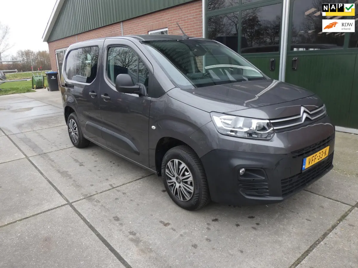 1.5 BlueHDI Club * navi/camera* 3 zits*