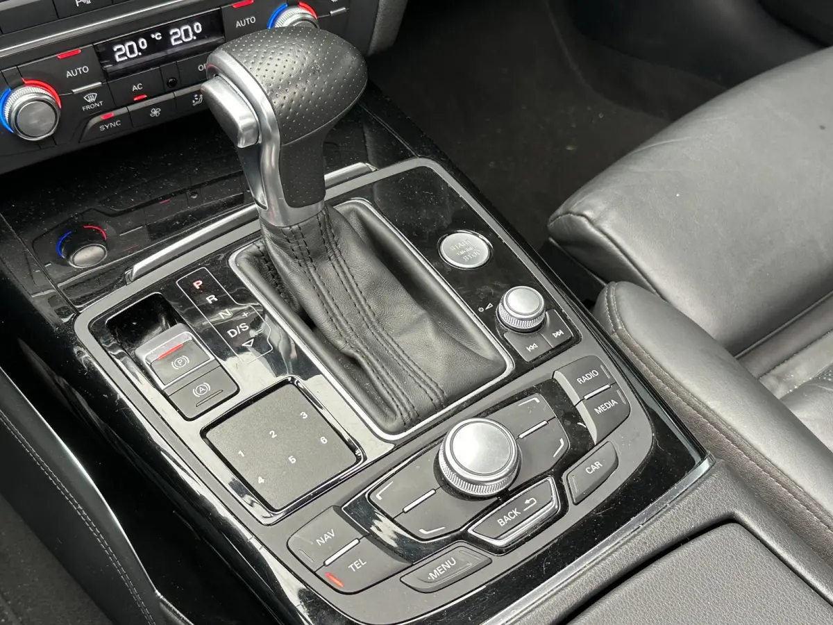 3.0 TFSI quattro Pro Line S 310PK | BOMVOL | PANO | AUTOMAAT | S-Line | Stoelverwarming | Achteruitrijcamera | BOSE | 2 Sleutels | Leer | Elektrische Stoel |