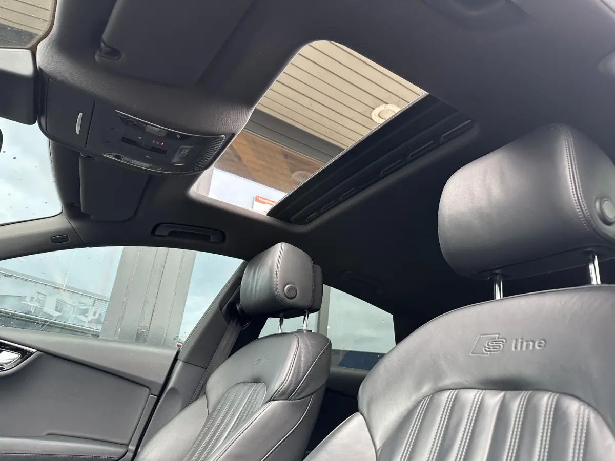 3.0 TFSI quattro Pro Line S 310PK | BOMVOL | PANO | AUTOMAAT | S-Line | Stoelverwarming | Achteruitrijcamera | BOSE | 2 Sleutels | Leer | Elektrische Stoel |
