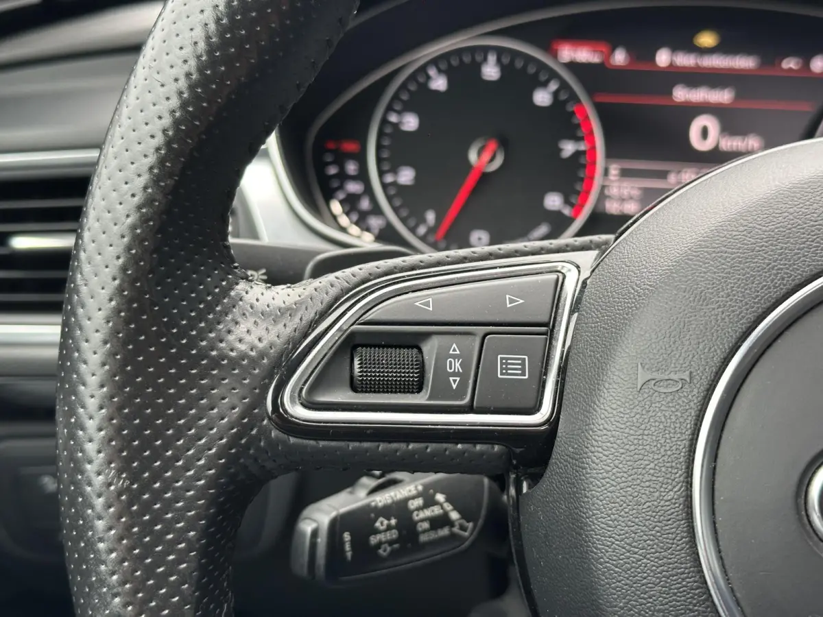 3.0 TFSI quattro Pro Line S 310PK | BOMVOL | PANO | AUTOMAAT | S-Line | Stoelverwarming | Achteruitrijcamera | BOSE | 2 Sleutels | Leer | Elektrische Stoel |